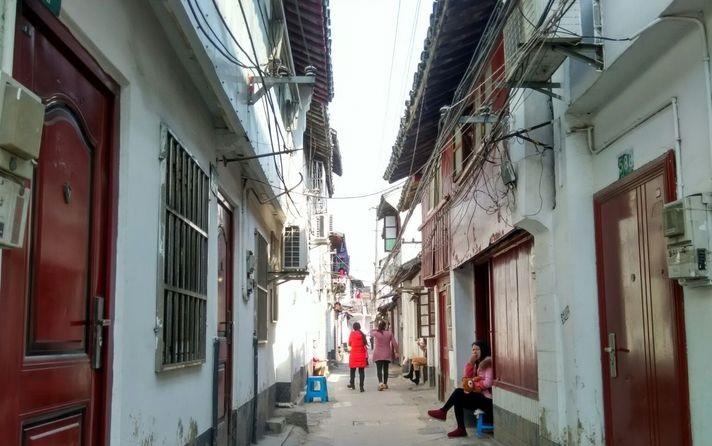 白鹤镇是青浦的发祥地,现如今这里也被列为上海历史风貌保护区.