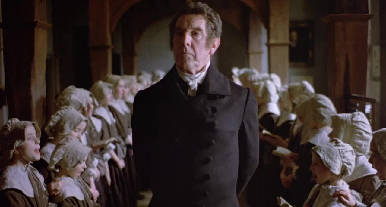 简爱:先生大发慈悲,让简爱回到地面,融入美妙的歌声里