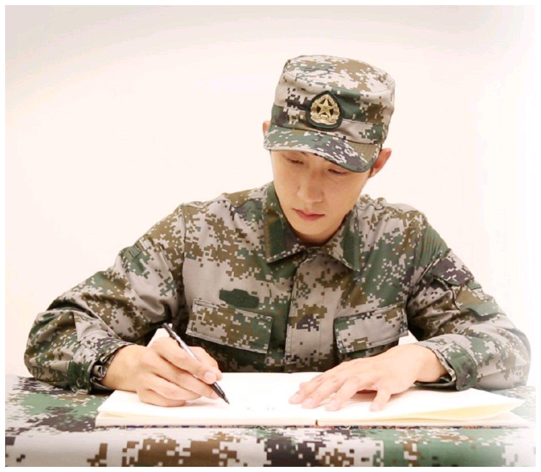 若后面不悬浮《王牌部队》就有救,照前两集演下去将落得一地鸡毛休闲区蓝鸢梦想 - Www.slyday.coM 若后面不悬浮《王牌部队》就有救,照前两集演下去将落得一地鸡毛休闲区蓝鸢梦想 - Www.slyday.coM