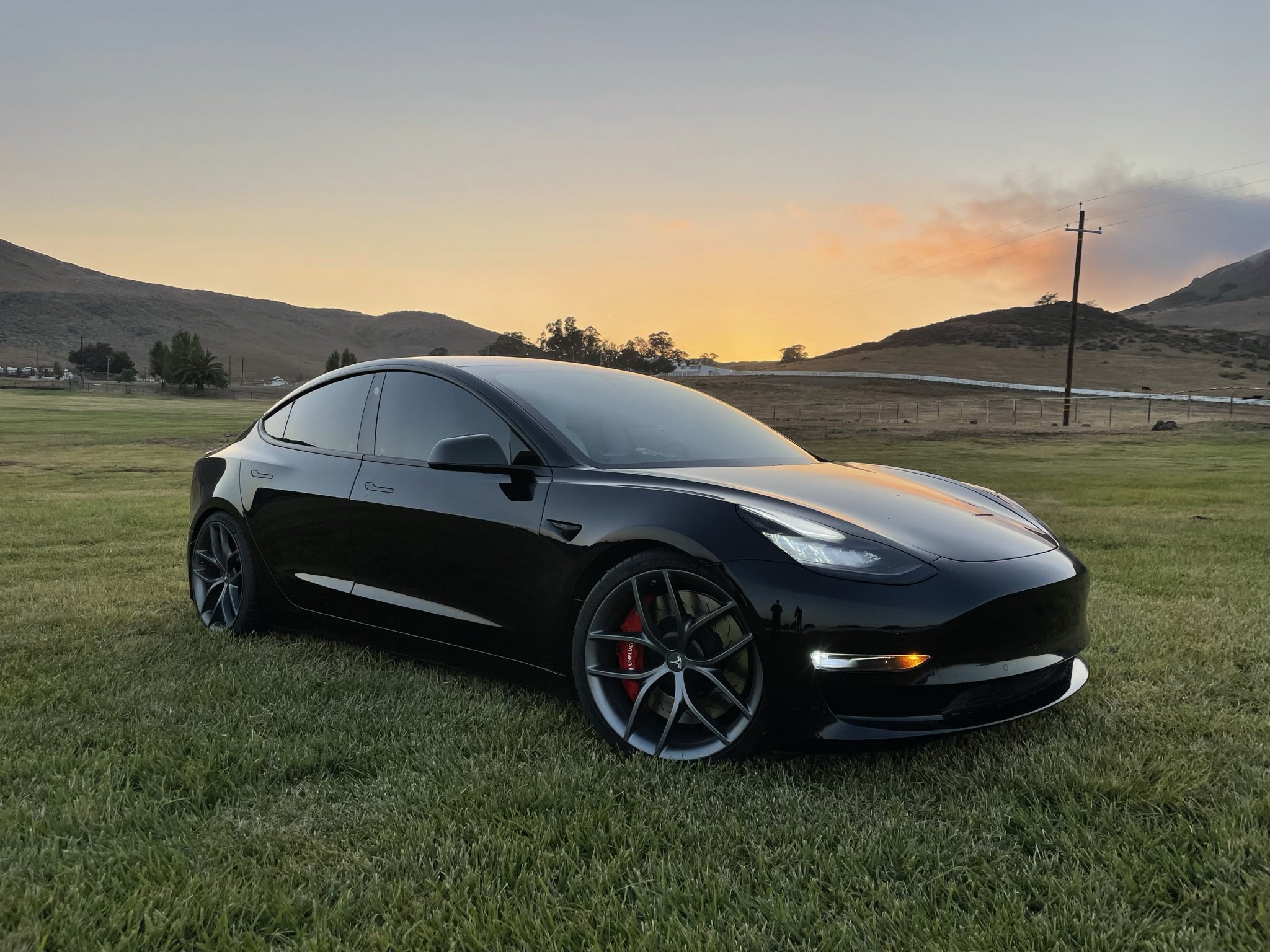 特斯拉fsd beta 10.2发布