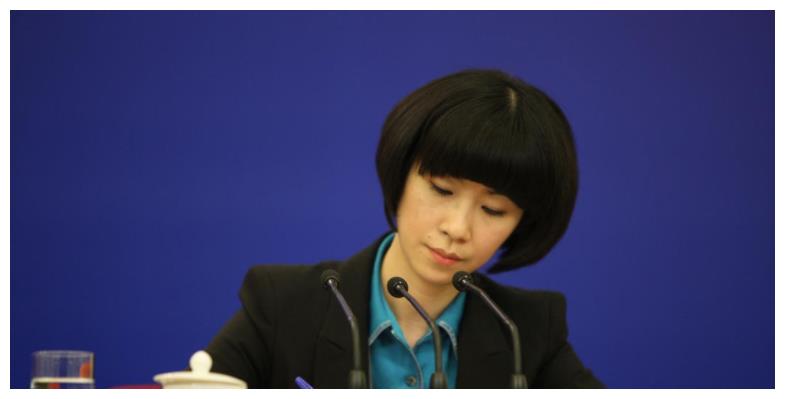 外交部女神张璐升职,集颜值与实力于一身,这才是年轻人该追的星__财经