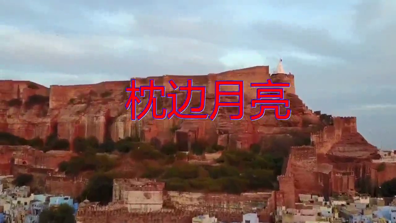 张学友的一首 枕边月亮 句句真情 唱的太投入 张学友的一首 枕边月亮 句句真情 唱的太投入
