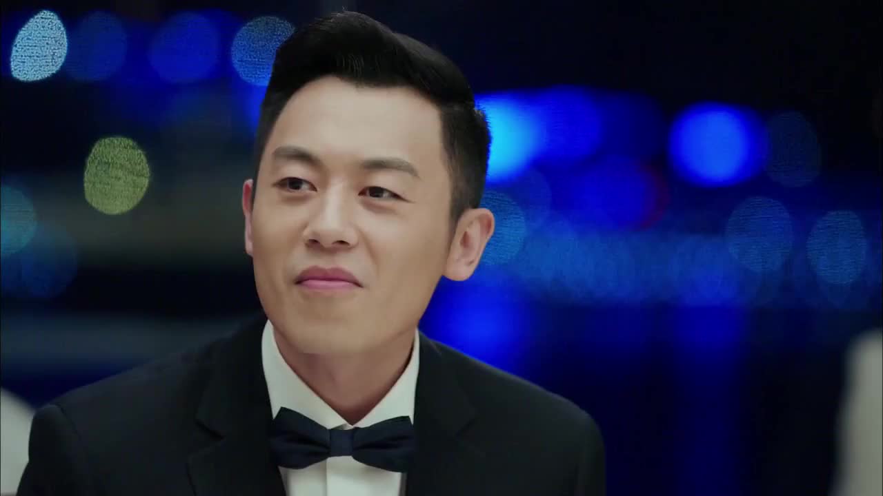 北上广不相信眼泪朱亚文参加聚会被大佬出难题机智应对