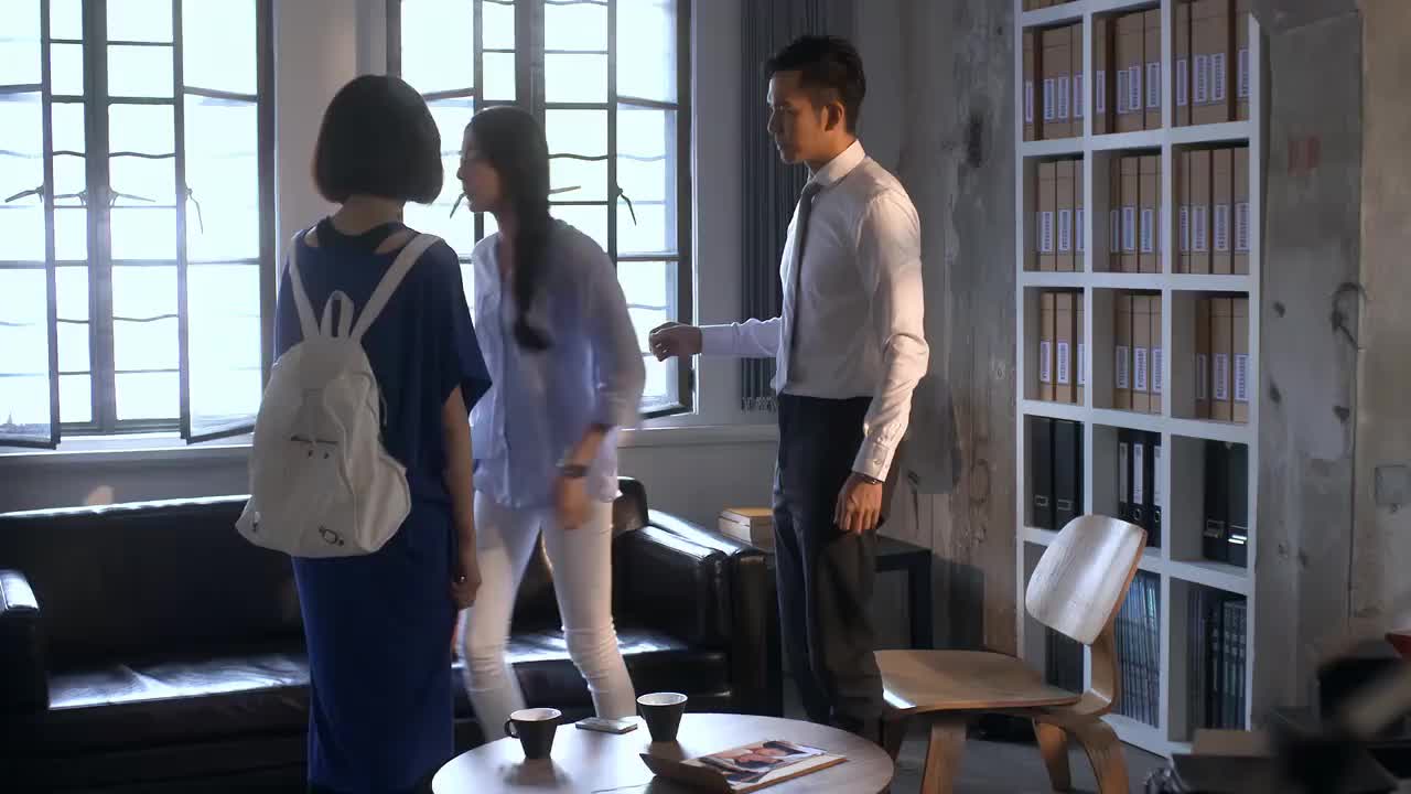 何以笙箫默萧筱向默笙道歉默笙不在意还主动安慰她