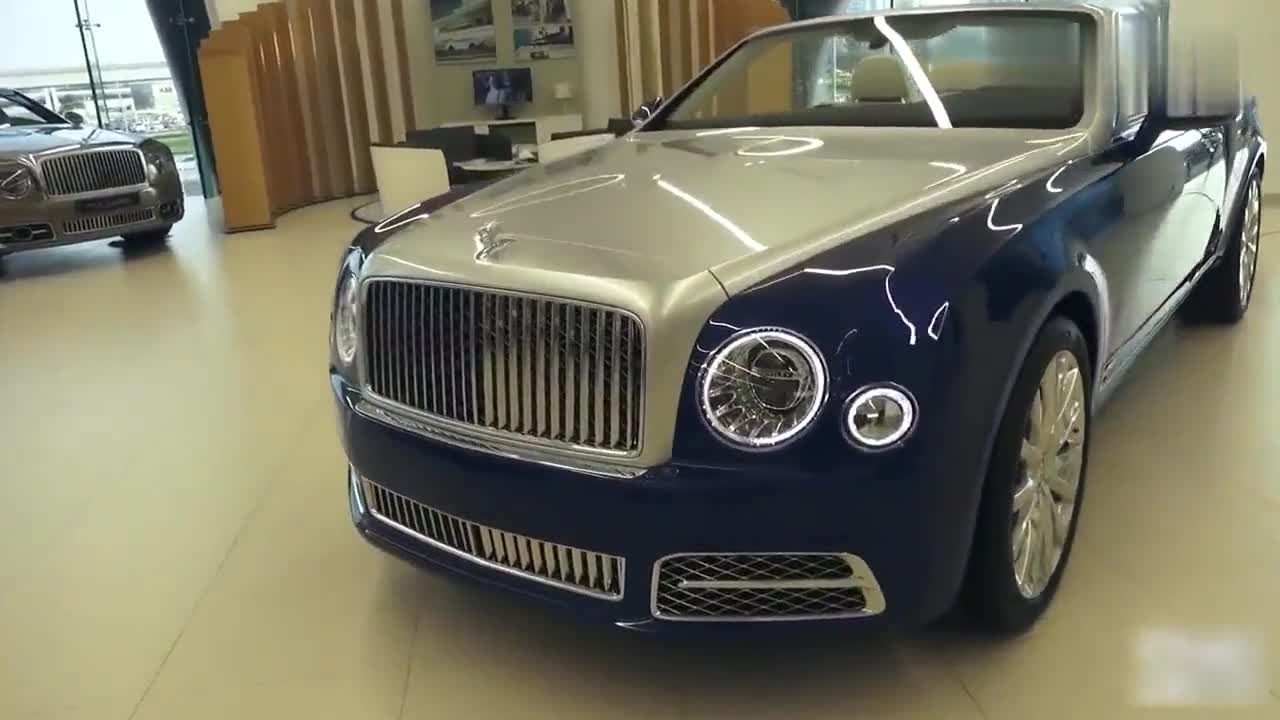 视频：劳斯莱斯靠边站,这才是土豪的梦想跑车,2018款宾利慕尚敞篷版