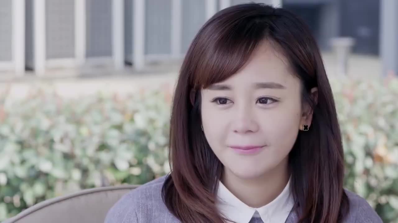 拥抱幸福红樱感谢仲聆倾听自己