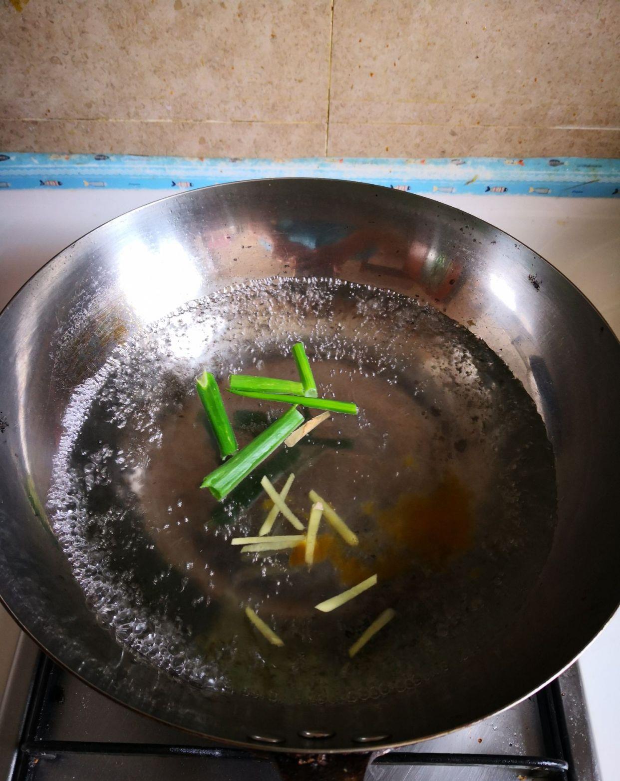 它是天然的"鲜味剂",炒菜煮汤加点它,轻轻松松吊出一锅鲜气