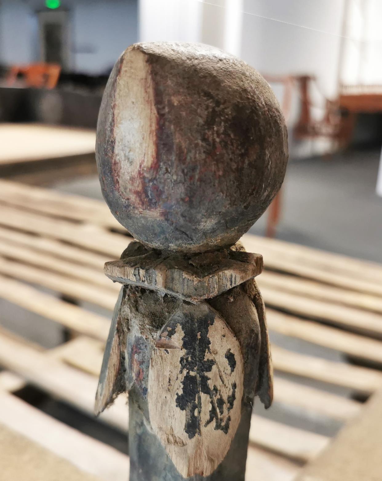 电源线这边三根线，电机这边5根线，怎么连接到开关上？