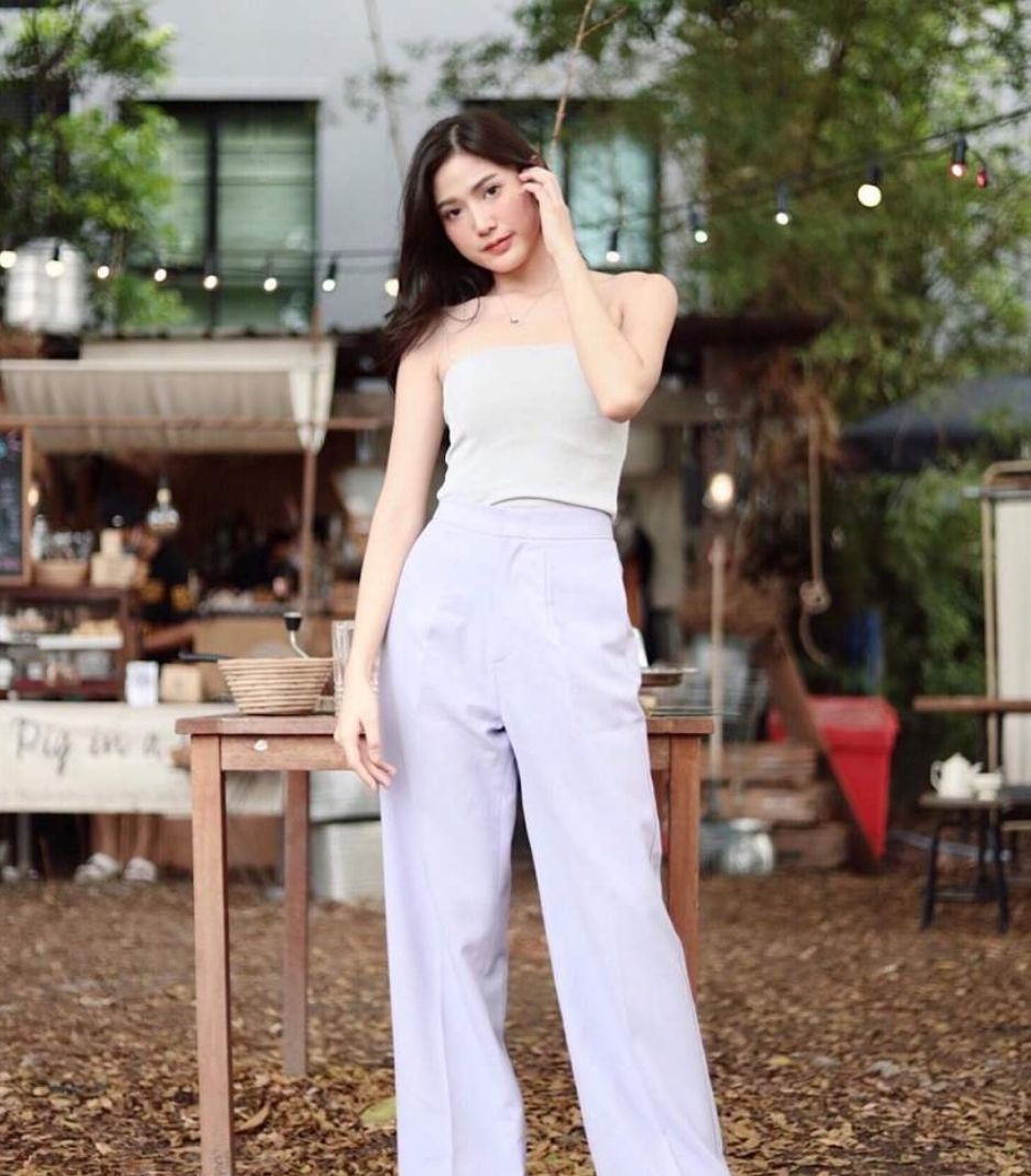 泰国美女nnevvy时尚个性写真,淡雅可人,仙气飘飘