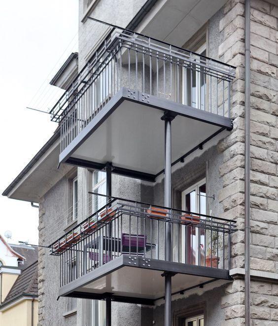 国外在外墙搭钢架阳台,想要几层都有,要是物业不管我也要搭一个