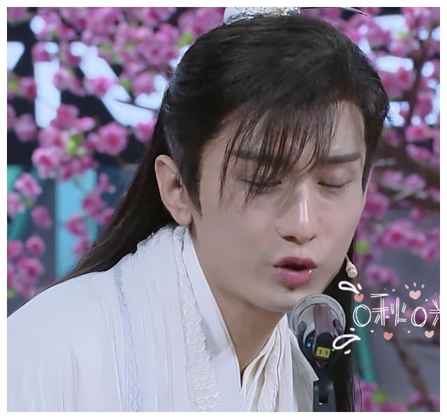 2020男星人气排名行_2020年内地最受欢迎男明星排行,第一名居然是他(2)