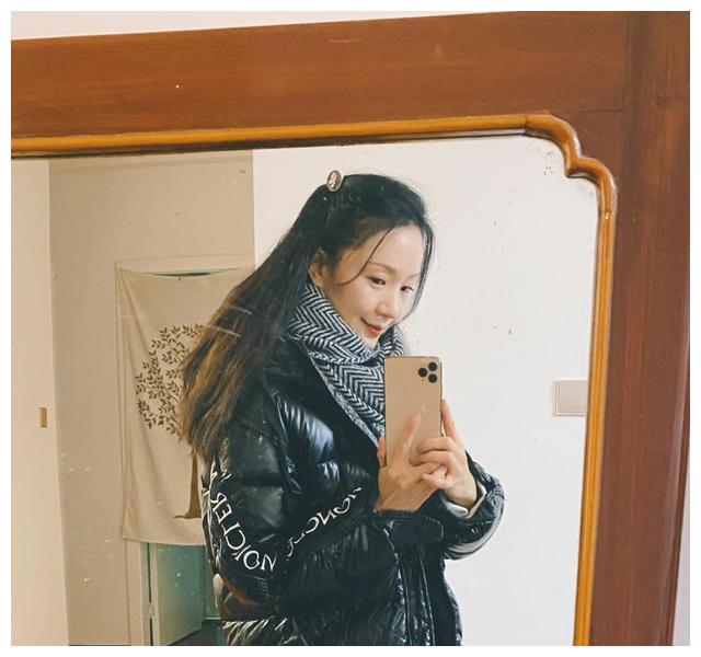 演员刘聪又一位少女感爆棚女艺人