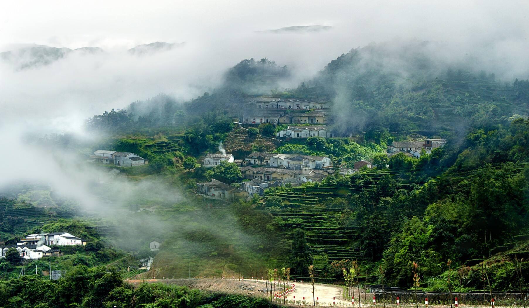安徽石台县有座山里藏着一处绝美的乡村村里风景如画
