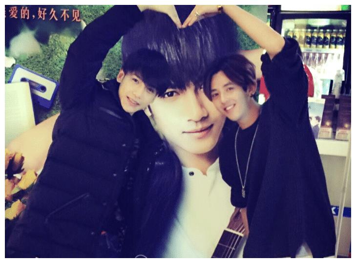 32岁符龙飞出道十年,从红的全世界路过,自己却一直不愠不火!