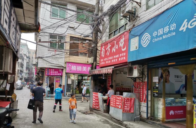 盘点西安市的典型城中村:雁塔区八里村虽然建筑破旧,但干净整齐