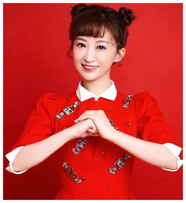 记得少儿频道中"小鹿姐姐"吗?原来她真名叫这个,如今活成这样