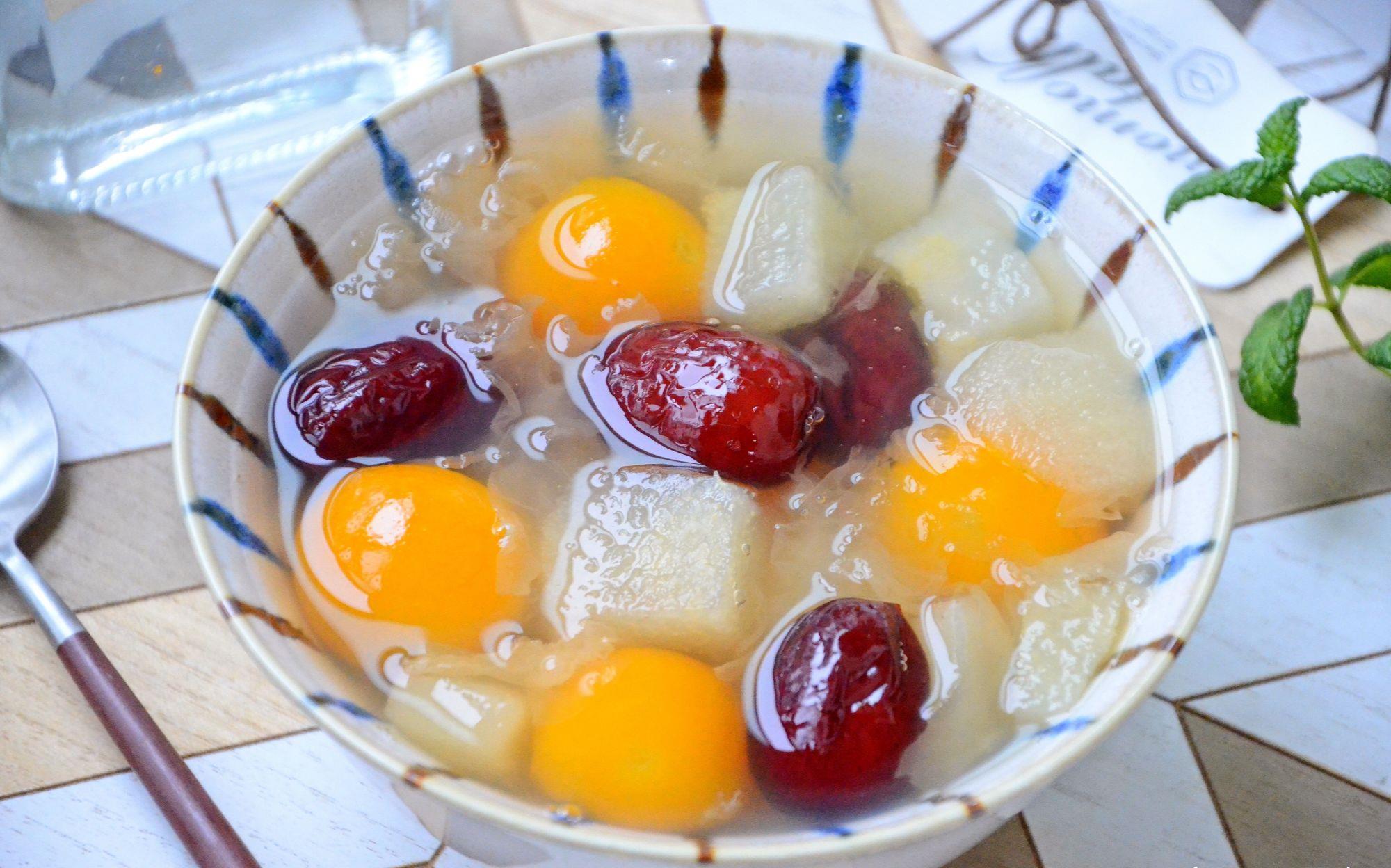 冬天干燥,每天早餐喝碗这个糖水,简单省事,清甜爽口__财经头条