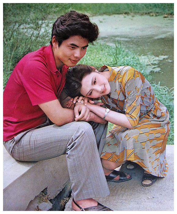 80年代电影明星情侣照,而今有的依旧长相厮守,有的早已劳燕分飞