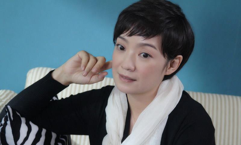 王海燕与富豪离婚后二婚嫁给张嘉译如今怎么样了