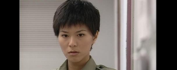 陀枪师姐陈三元滕丽名成为第一个开枪的陀枪师姐