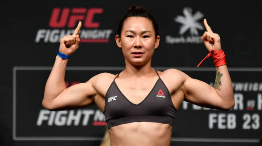 闫晓楠自己的杀手锏是拳和步伐相信下一场就会挑金腰带