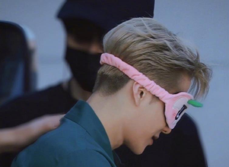 《密室大逃脱3》悄悄录制，路透曝光新阵容，看到王嘉尔不淡定了休闲区蓝鸢梦想 - Www.slyday.coM