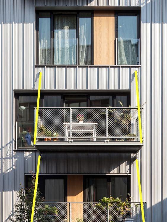 国外在外墙搭钢架阳台,想要几层都有,要是物业不管我也要搭一个