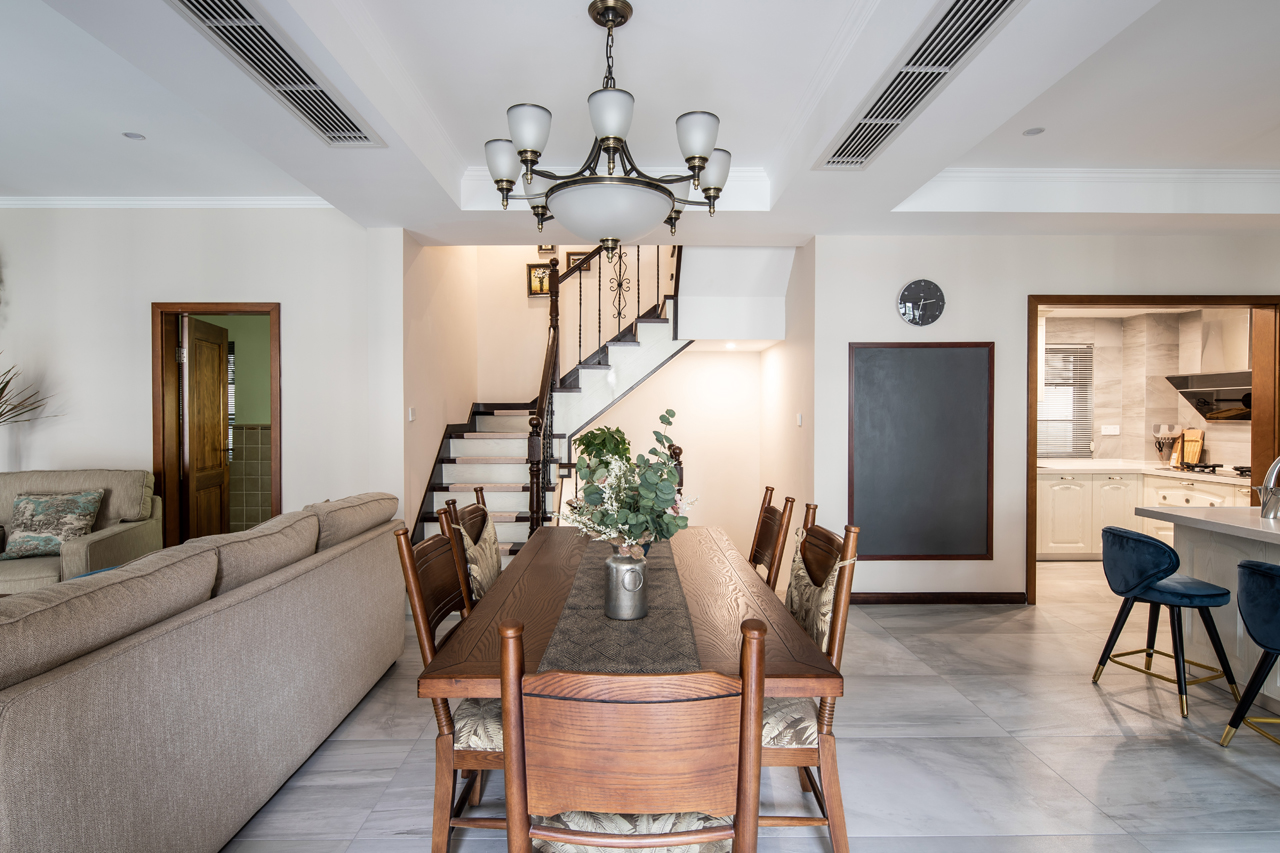 207㎡美式叠拼豪华大气的现代别墅富有仪式感