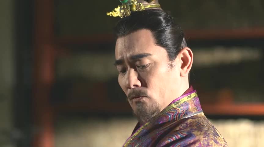 芈月传-楚王被小女孩打,不怒反喜,可以见得对她甚是疼爱