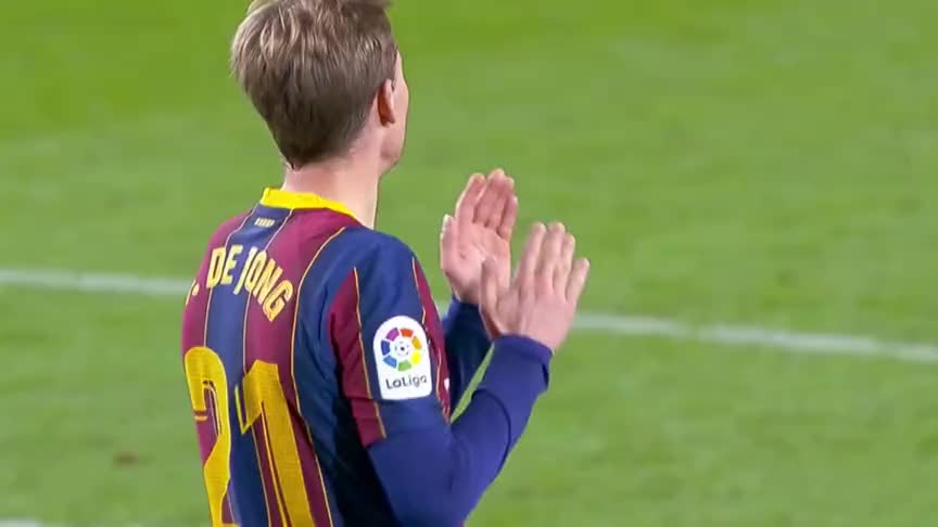 巴萨未来核心德容高光混剪 有点哈维的影子了?