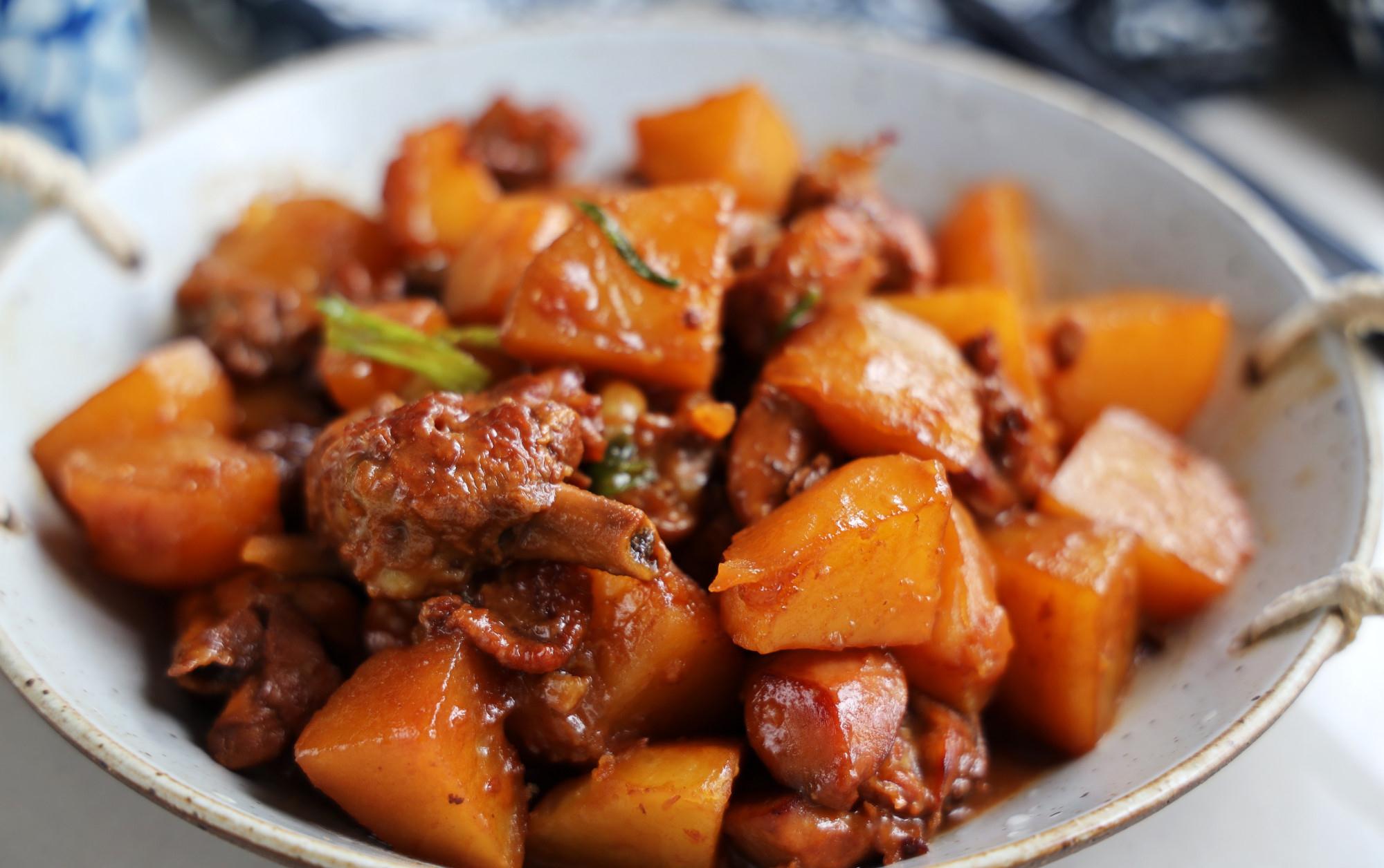 一到秋天,隔三差五就要吃的菜,鲜香下饭,关键比猪肉好吃又便宜|土豆