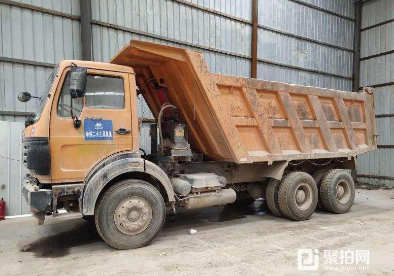 甘肃省某企业的报废自卸车一批以347.4万元成交
