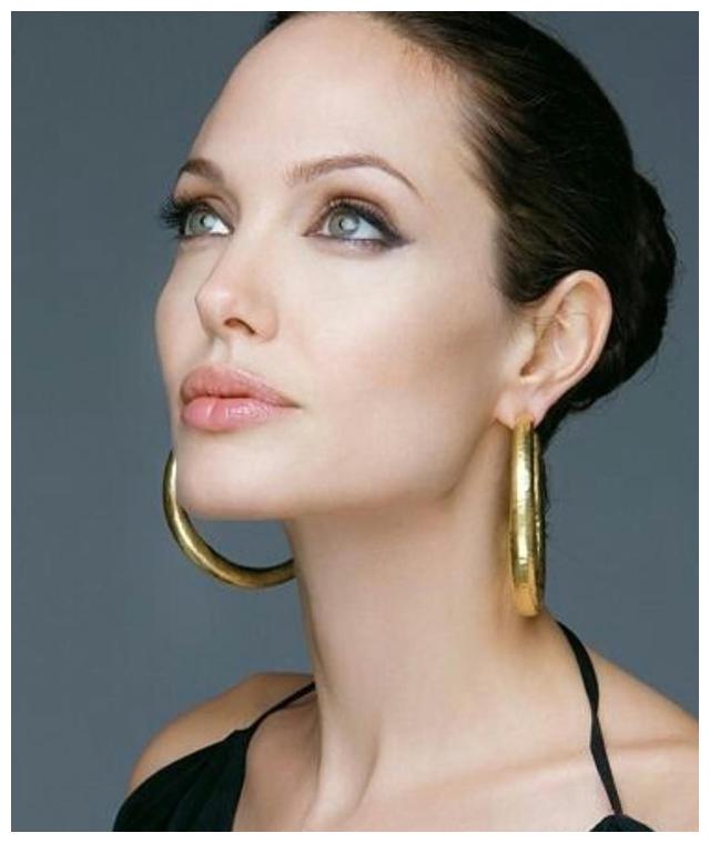 永远的女神安吉丽娜朱莉