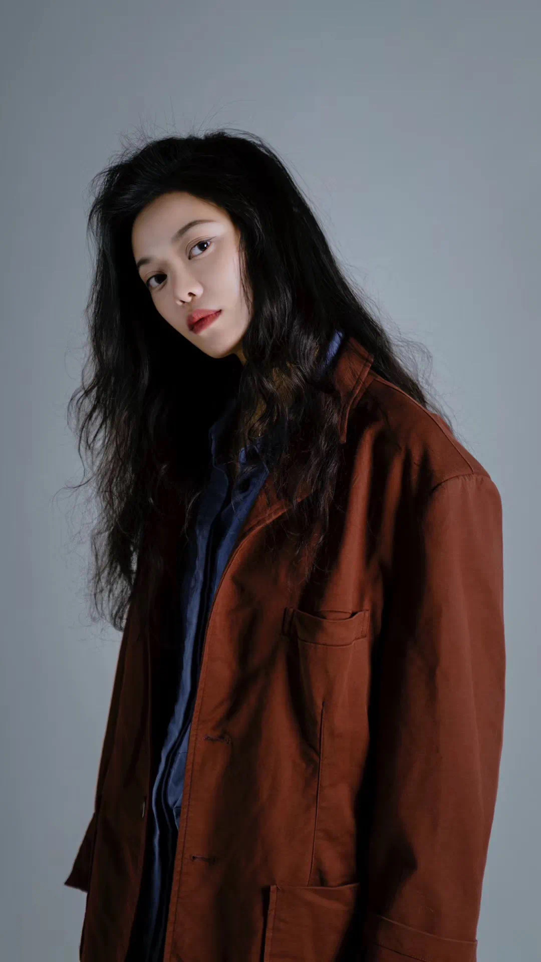 唱作才女李雅分享创意封面与人生感悟展现音乐才情