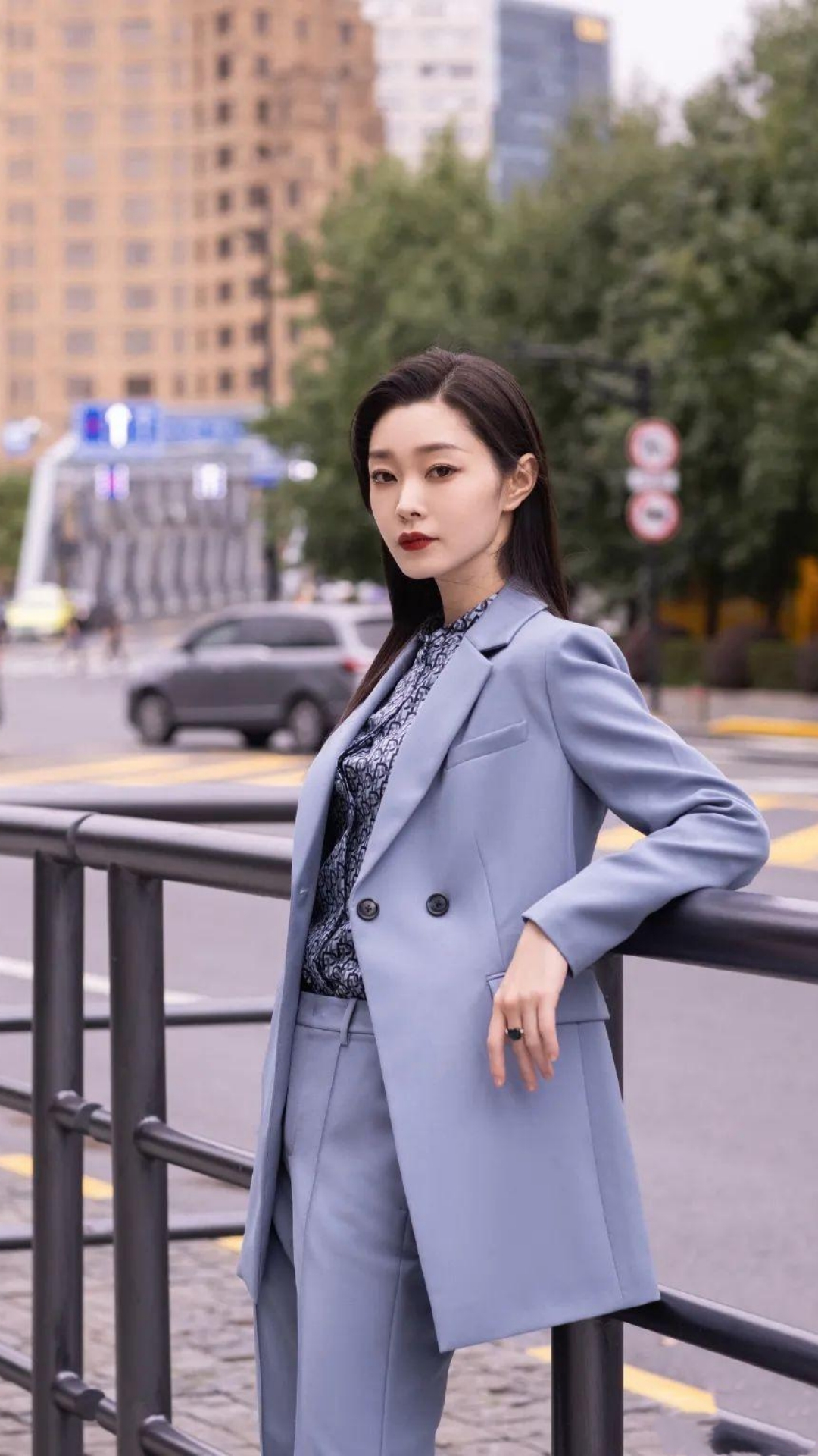 宋轶美图欣赏,爱上没什么了不起,爱下去才了不起