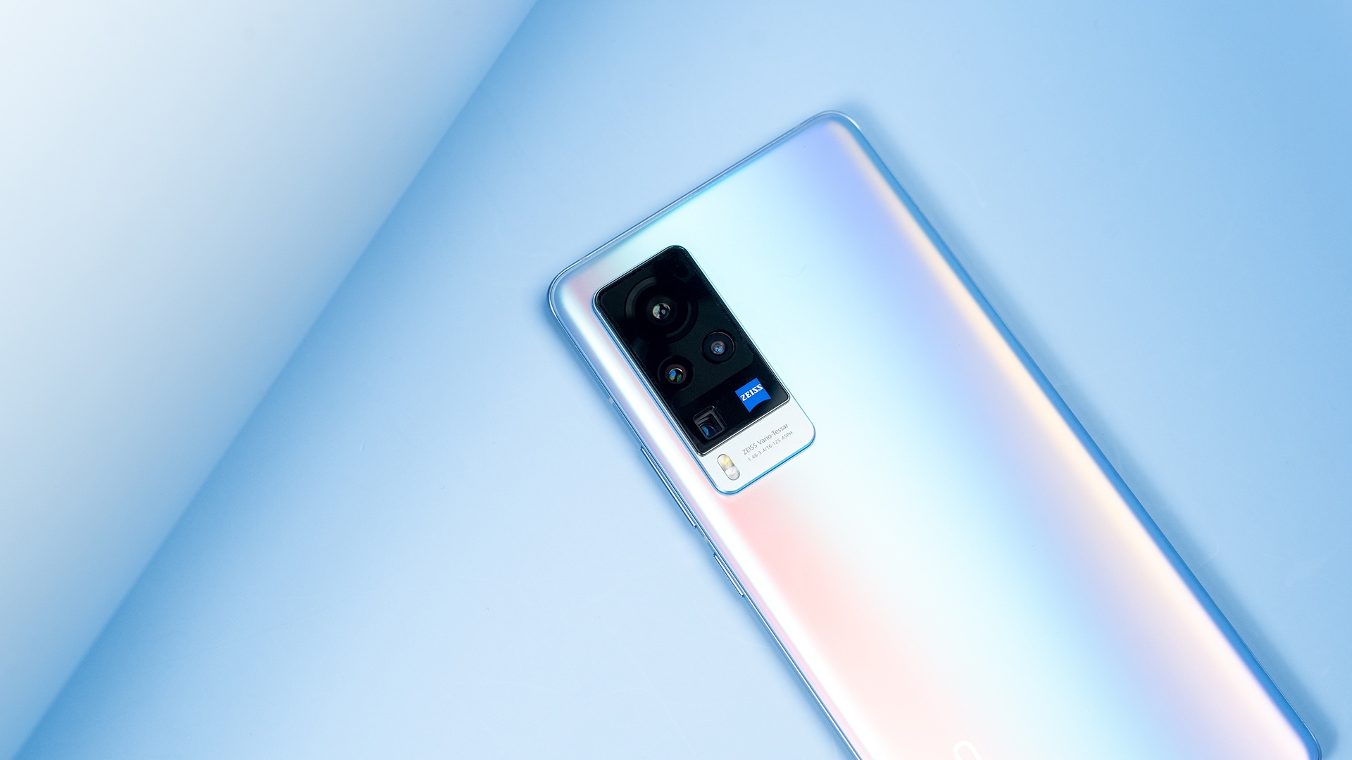 轻薄精致耀目华彩色vivox60pro图赏