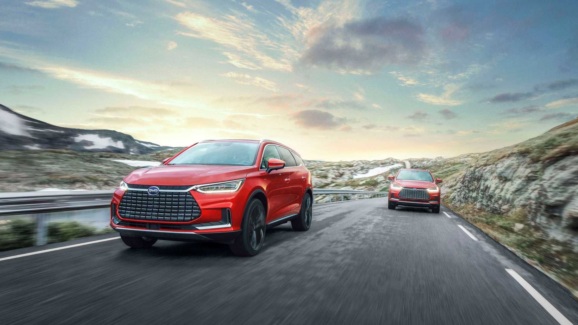 出海比亚迪首批电动汽车交付挪威客户