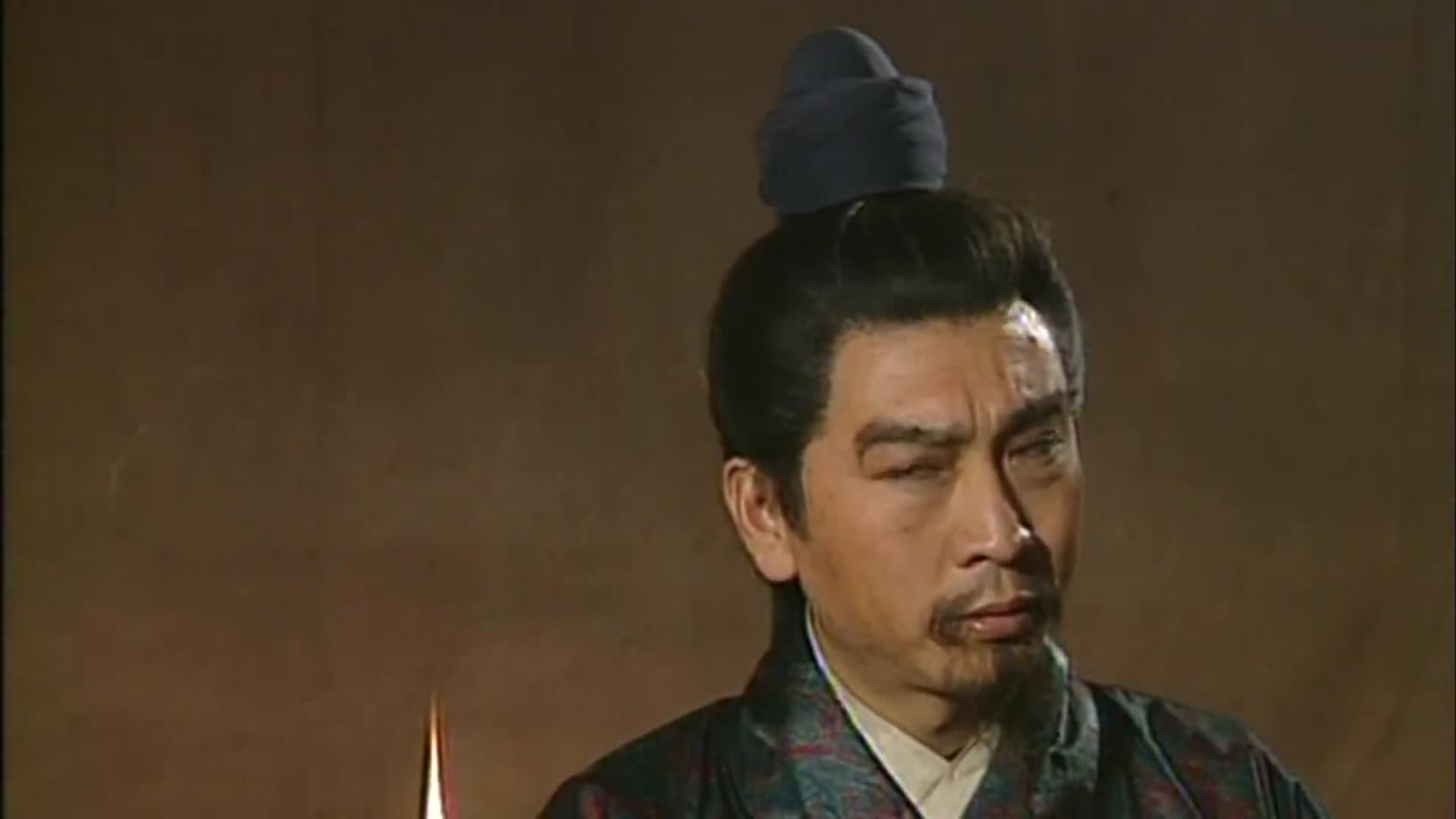 三国演义李儒劝说董卓先迁都长安毕竟那里地广人多