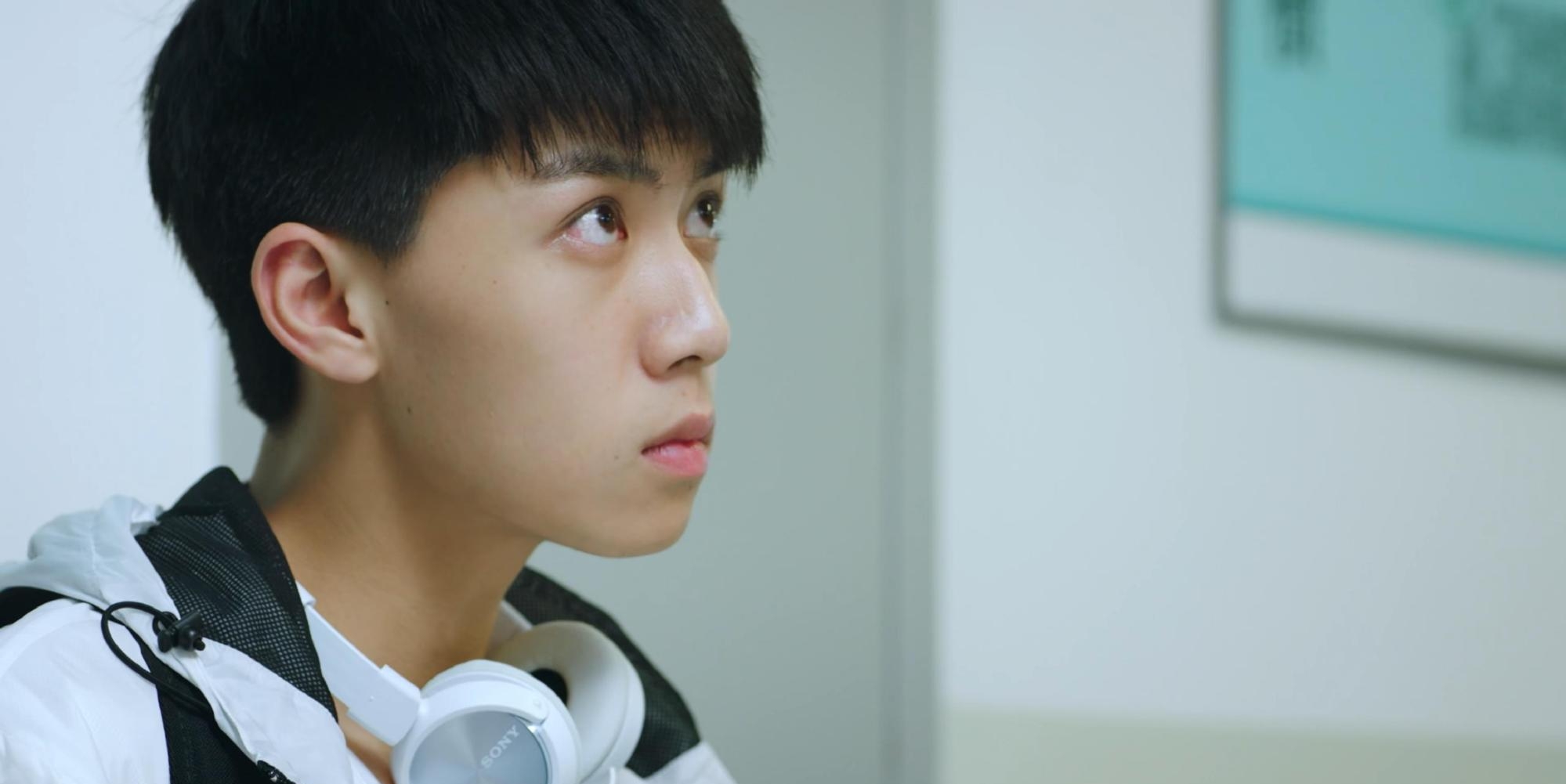 任宥纶手机壁纸二