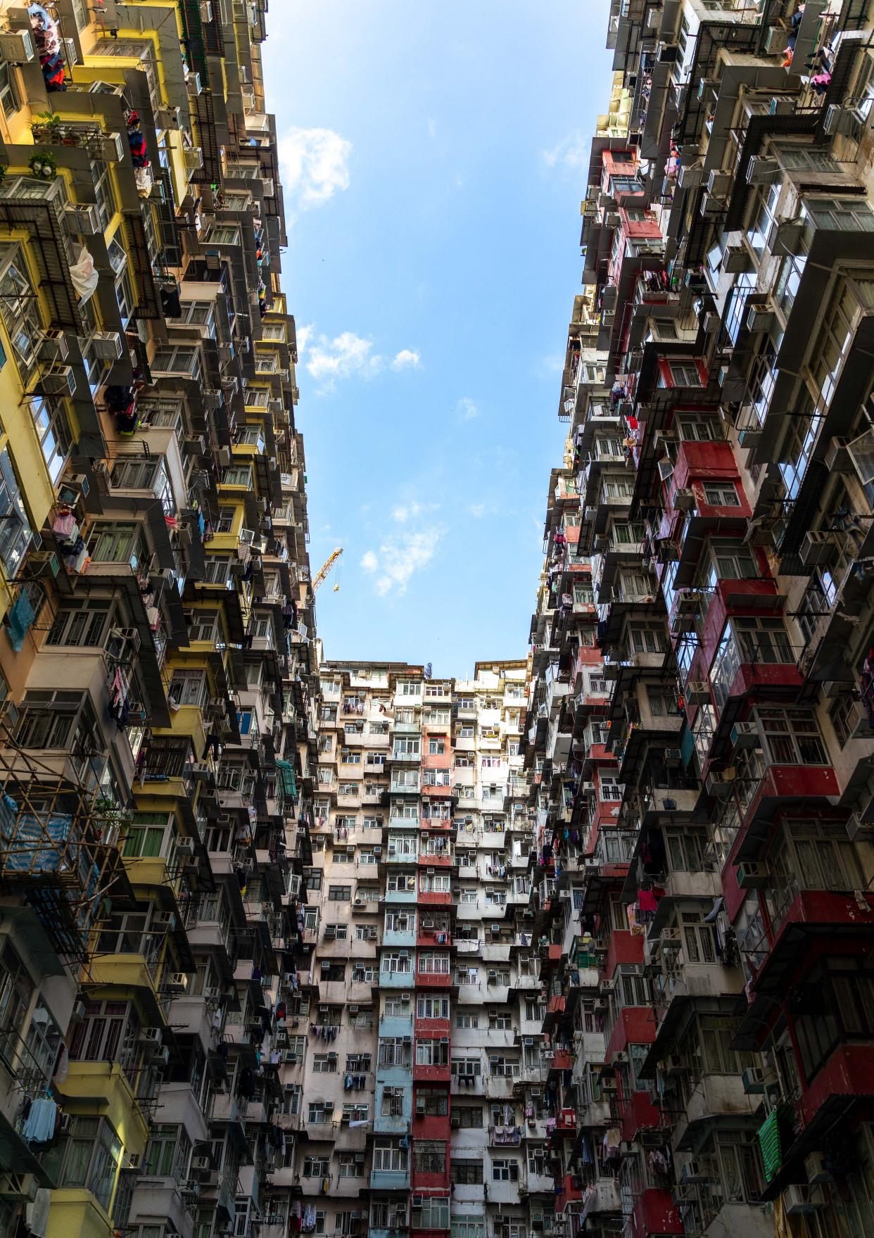 一座庞大密集的香港大楼,为科幻片带来灵感,出名后成为网红景点