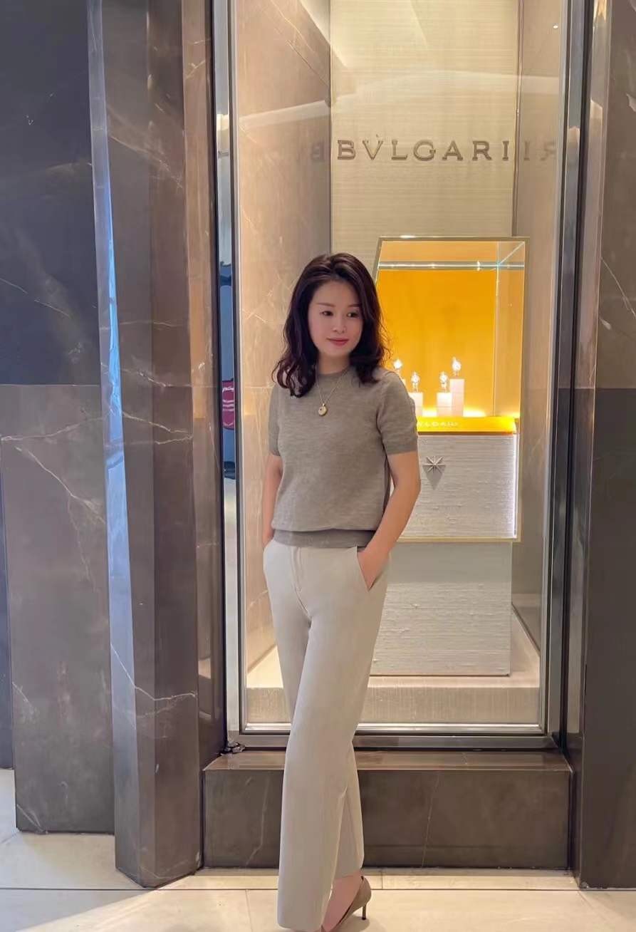 优雅的贵妇感穿搭,时髦大气又有女人味,精致高级又显身材__财经头条