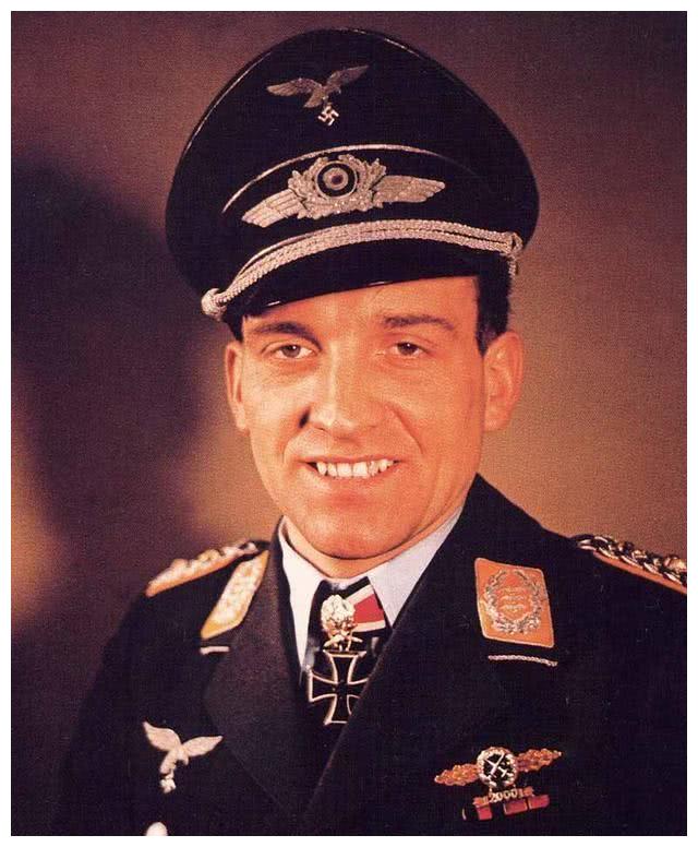 二战德军中上校是多大的官实际权力和名望都很高