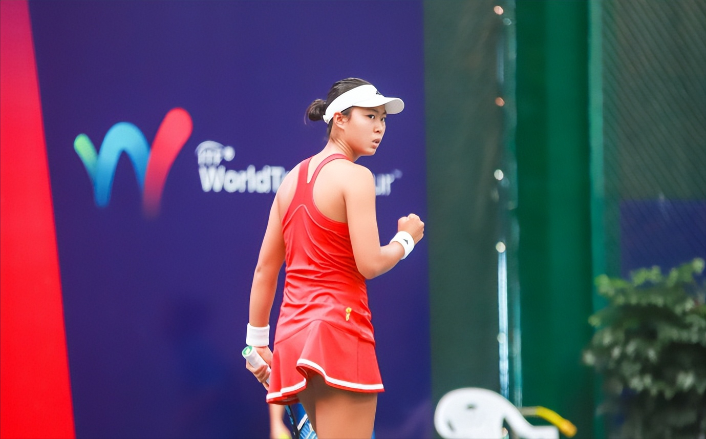 2比0!中国14岁小花爆冷力克1号种子,中网青少年决赛会师张瑞恩