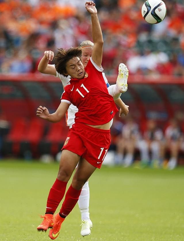 王霜留洋失败对足协触动很大,足协将提供相应服务和支持_高清图集