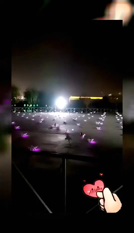 无人机起飞了_新浪新闻