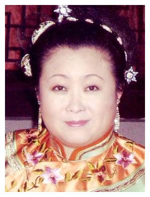 "当代武则天"张海燕,专找小鲜肉,是为寻找真爱还是贪图享受?