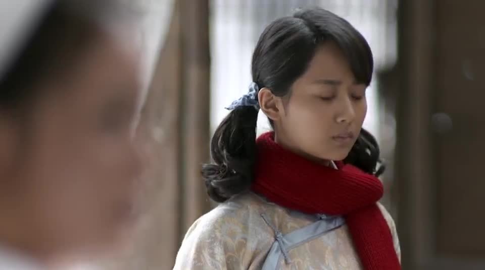 战长沙:小满对金凤不死心,想要上前线杀鬼子,湘湘无情泼冷水