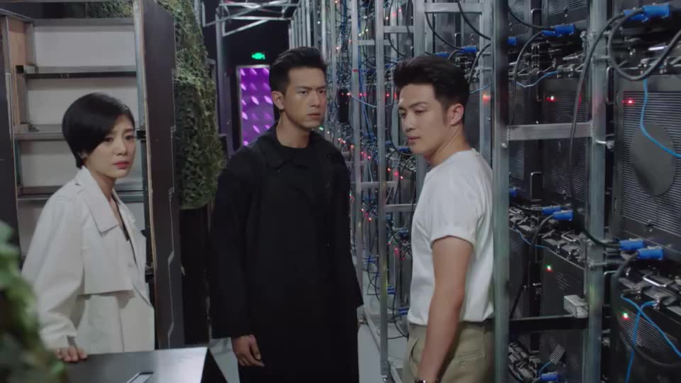 米邵飞退役了,韩商言要带他去kk俱乐部,谁料小米拒绝了!