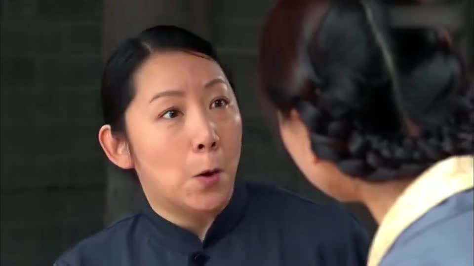 用一生去爱你姑娘被欺负邻居大妈乱嚼舌根过分