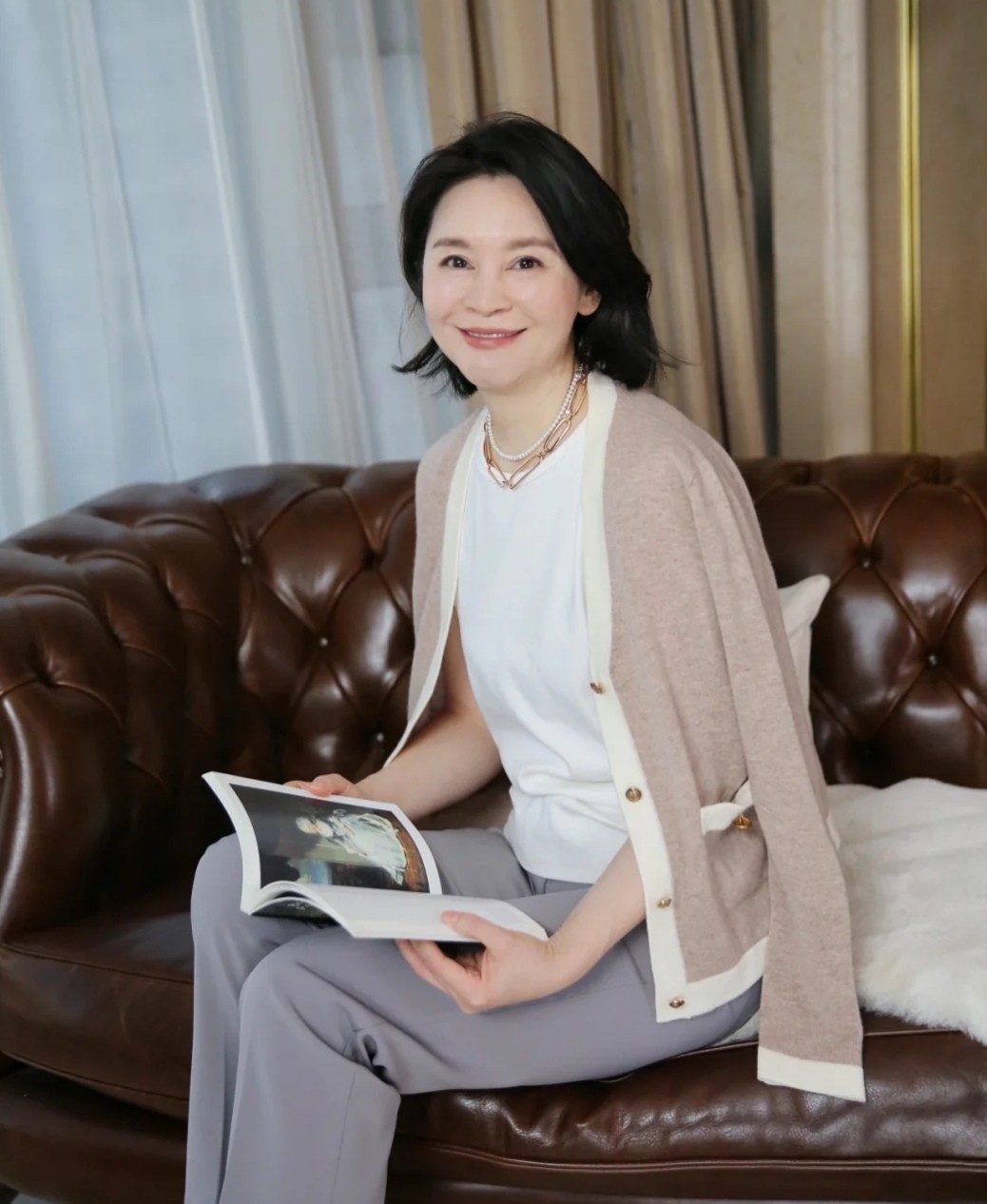 她才是50岁 妈妈们的穿衣榜样!